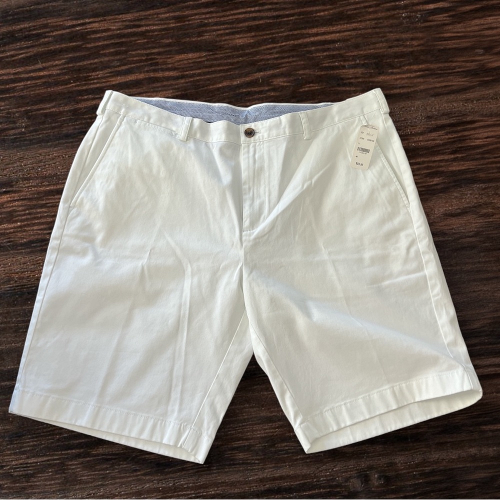 NWT  BROOKS BROTHERS 40 White Flat Front Soft Shorts GOLF Country Club Preppy